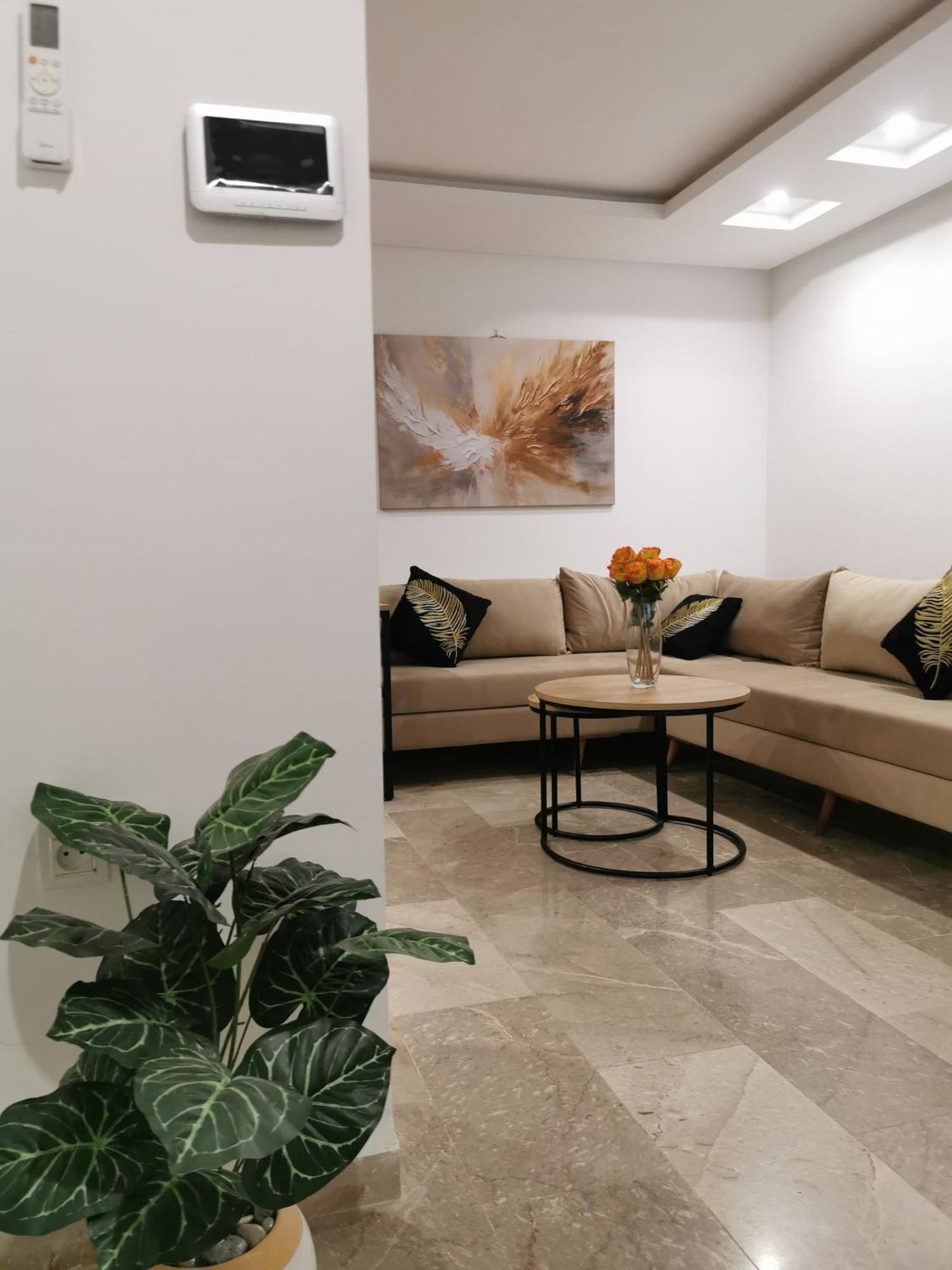 Rdc S2 Pieds Dans L'Eau Parking Privee Hammam Sousse Extérieur photo